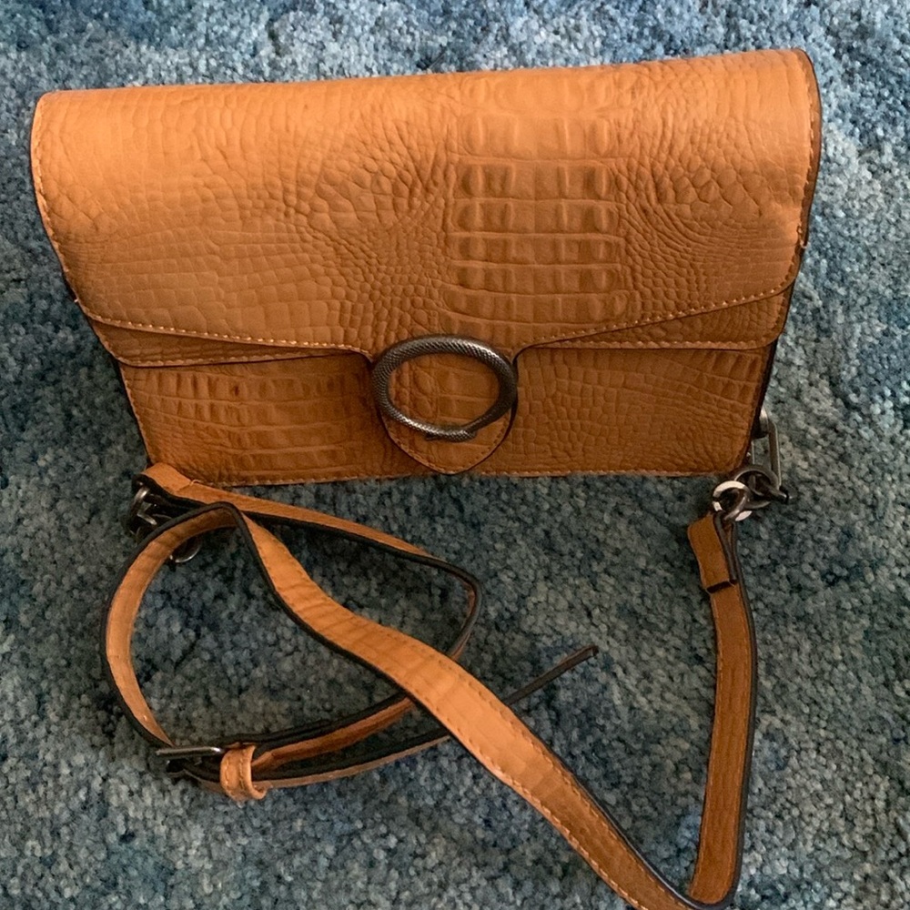 Mustard Lily and Ivy Crossbody R11371MXJ
